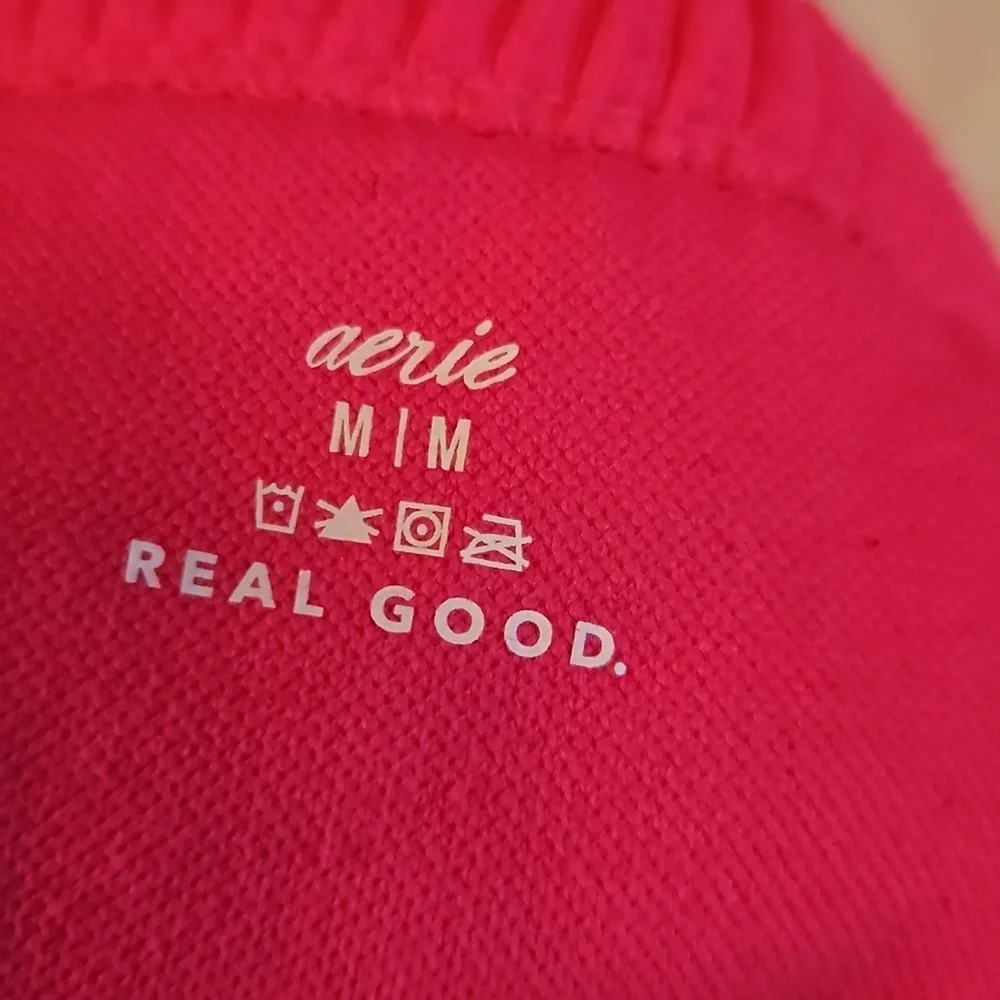 Aerie Bright Pink Sports Bra - Picture 3 of 3